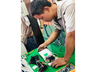 廣東潤(rùn)東方環(huán)?？照{(diào)工廠(chǎng)維修保養(yǎng)師傅技術(shù)培訓(xùn)